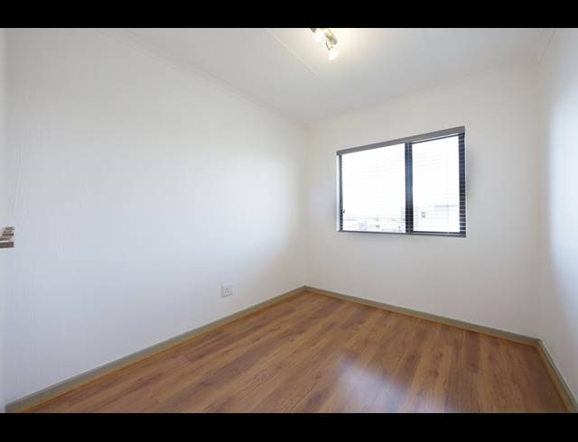 3 BEDROOM APARTMENT FOR SALE IN FOURWAYS